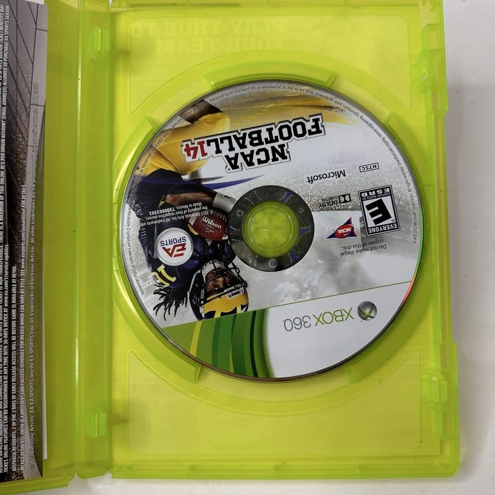 NCAA Football 14 Microsoft Xbox 360 Video Game EA Sports Kinect NTSC-U/C E Rated
